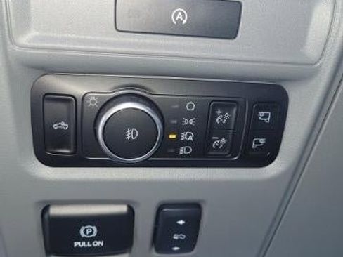 New 2025 Ford F150 Lariat w/ Equipment Group 501A Mid image 42