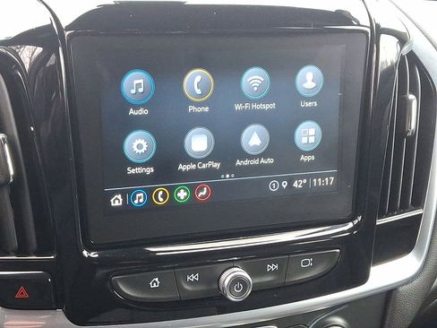 Certified 2022 Chevrolet Traverse LT image 14