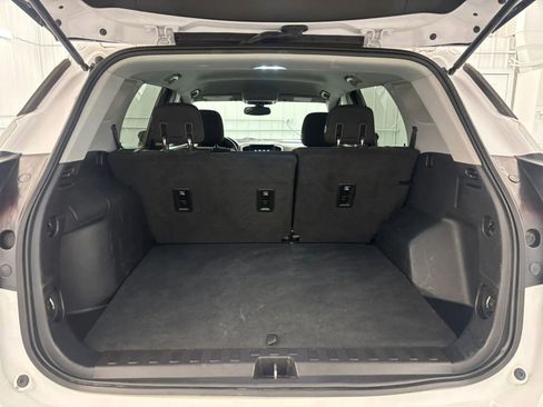 Used 2018 GMC Terrain SLE w/ Driver Convenience Package FWD image 18