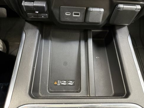 Used 2021 Chevrolet Silverado 2500 LTZ w/ LTZ Plus Package image 26