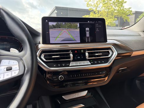 Used 2023 BMW X3 xDrive30i w/ Premium Package AWD/4WD image 18