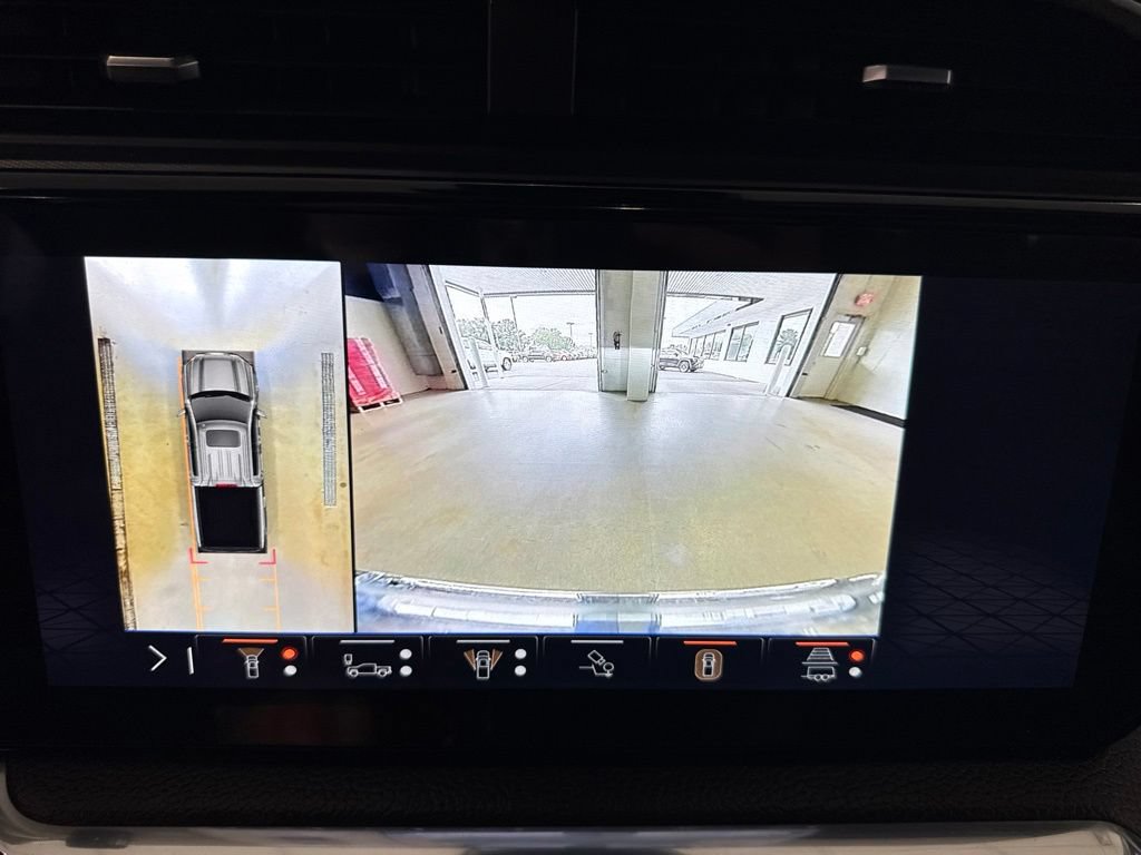 Used 2024 GMC Sierra 1500 Denali w/ Technology Package AWD/4WD image 42