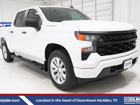 Used 2022 Chevrolet Silverado 1500 Custom RWD image 3