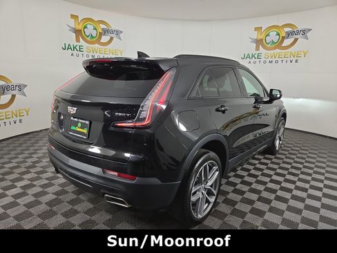 Used 2022 Cadillac XT4 Sport image 9