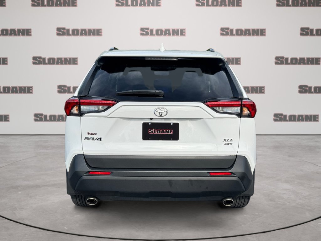 Used 2024 Toyota RAV4 XLE w/ Convenience Package AWD/4WD image 4