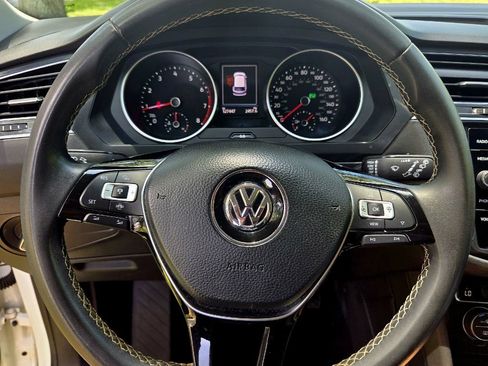 Used 2021 Volkswagen Tiguan S AWD/4WD image 13
