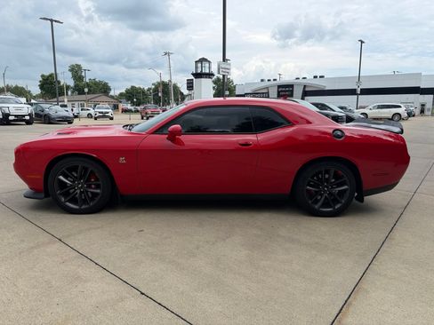 Used 2019 Dodge Challenger R/T Scat Pack w/ Driver Convenience Group RWD image 8