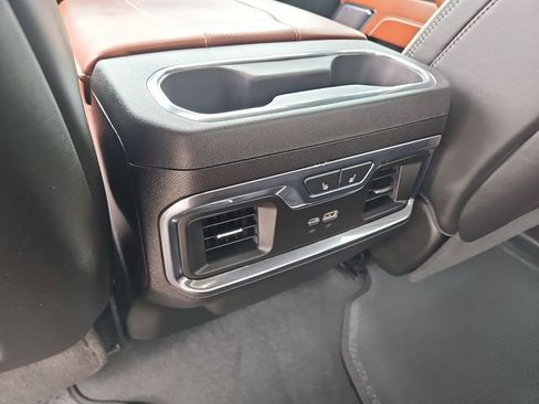 Used 2024 GMC Sierra 2500 Denali Ultimate w/ Max Trailering Package AWD/4WD image 21