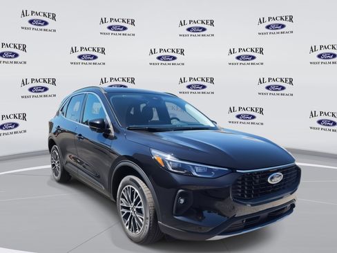 New 2025 Ford Escape SE w/ PHEV Premium Package image 7