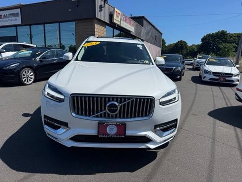 Used 2021 Volvo XC90 T6 Inscription w/ Climate Package AWD/4WD image 2