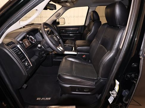 Used 2016 RAM 3500 Laramie AWD/4WD image 11