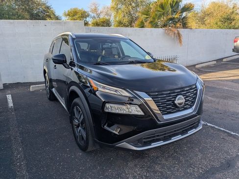 Certified 2023 Nissan Rogue SL w/ SL Premium Package image 4