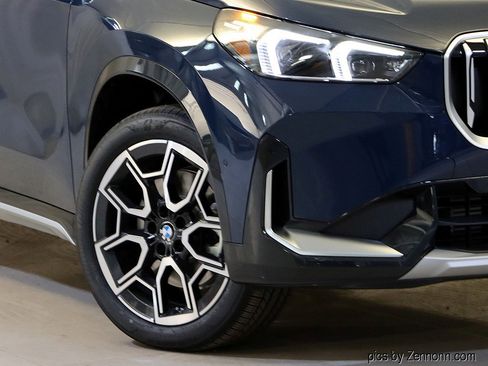 New 2026 BMW X1 xDrive28i image 3