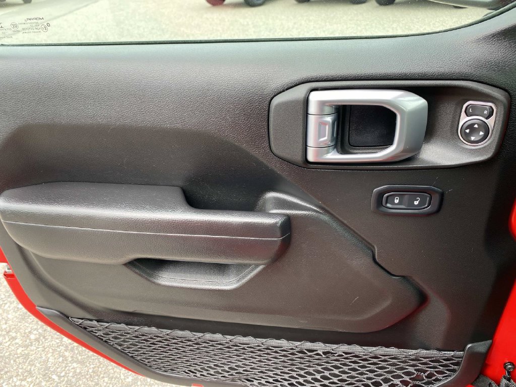 Used 2022 Jeep Wrangler Sport AWD/4WD image 22