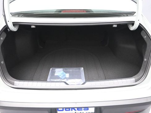 New 2026 Kia K4 LXS image 32