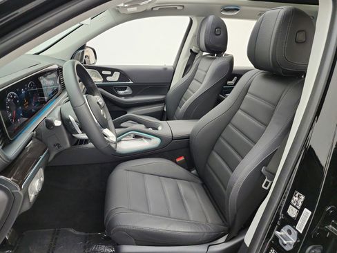 Certified 2023 Mercedes-Benz GLS 580 4MATIC image 15