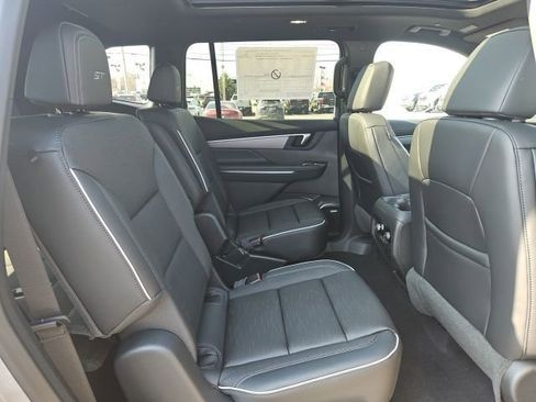 New 2026 Buick Enclave Sport Touring w/ Power Package AWD/4WD image 22