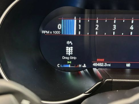Used 2018 Ford Mustang GT Premium w/ GT Performance Package RWD image 17