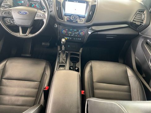 Used 2017 Ford Escape Titanium w/ Equipment Group 301A AWD/4WD image 19