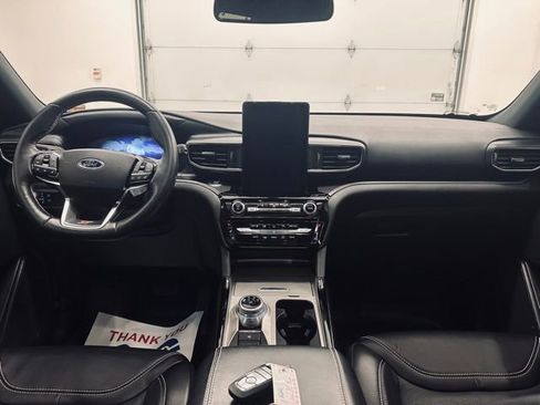 Used 2022 Ford Explorer ST w/ Equipment Group 401A image 15