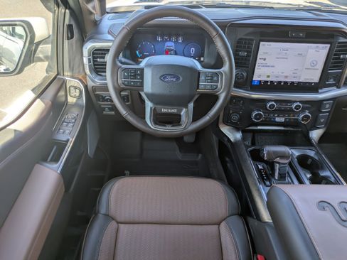 Used 2025 Ford F150 King Ranch w/ FX4 Off-Road Package image 18