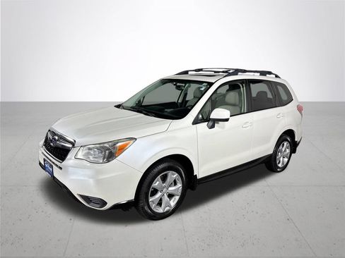 Used 2014 Subaru Forester 2.5i Premium w/ Popular Package #1 AWD/4WD image 2