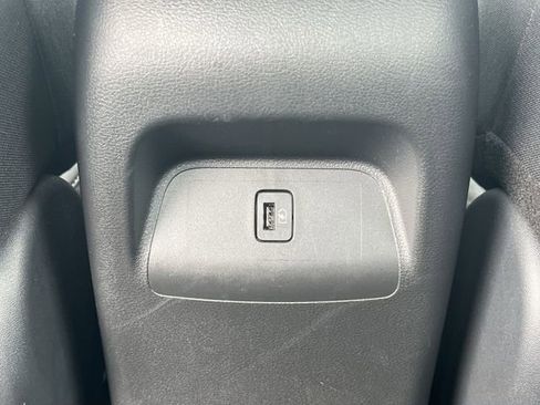 Used 2025 Nissan Sentra SV FWD image 35