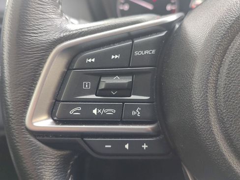 Used 2023 Subaru Outback Premium image 11