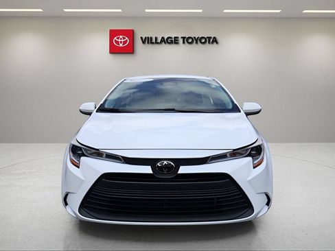Certified 2026 Toyota Corolla LE FWD image 8