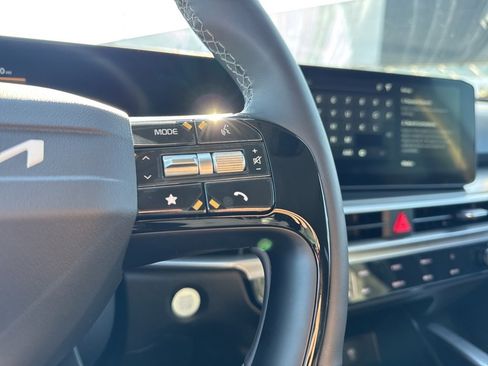 New 2026 Kia Sorento LX image 16