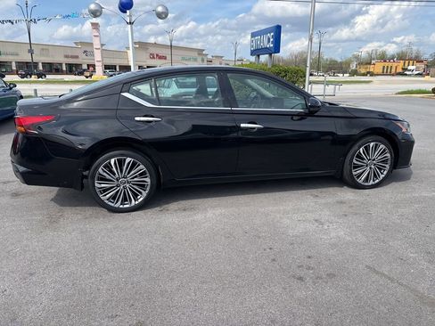 Used 2023 Nissan Altima 2.5 SL image 8
