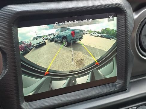 Used 2021 Jeep Wrangler Unlimited Sport AWD/4WD image 29