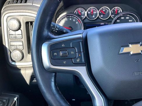 Used 2020 Chevrolet Silverado 1500 LT w/ All-Star Edition image 13
