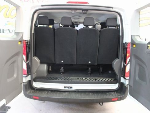 Used 2022 Ford Transit 350 XLT image 10