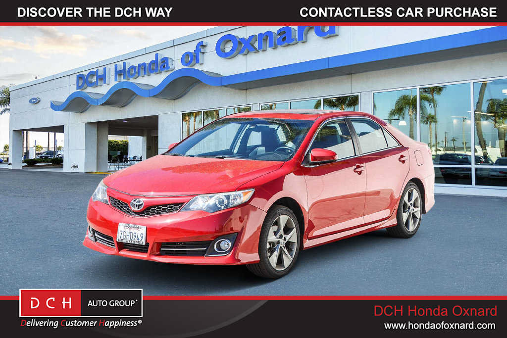 Used 2014 Toyota Camry SE FWD image 1