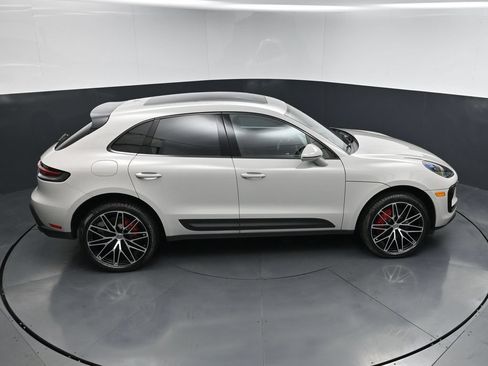 New 2026 Porsche Macan S AWD/4WD image 19