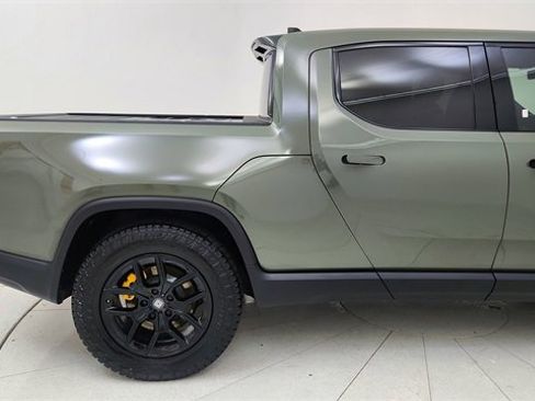 Used 2022 Rivian R1T Launch Edition image 12