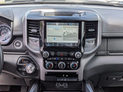 Used 2024 RAM 1500 Laramie AWD/4WD image 19