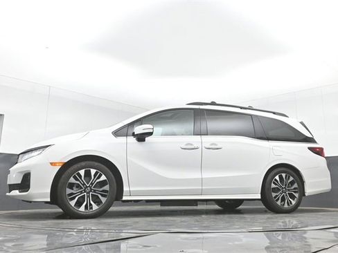 Used 2025 Honda Odyssey Elite image 49