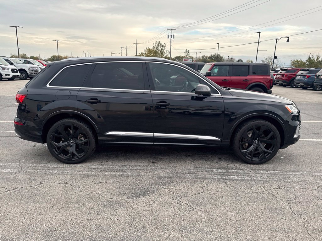 Used 2021 Audi Q7 3.0T Premium w/ Convenience Package AWD/4WD image 2