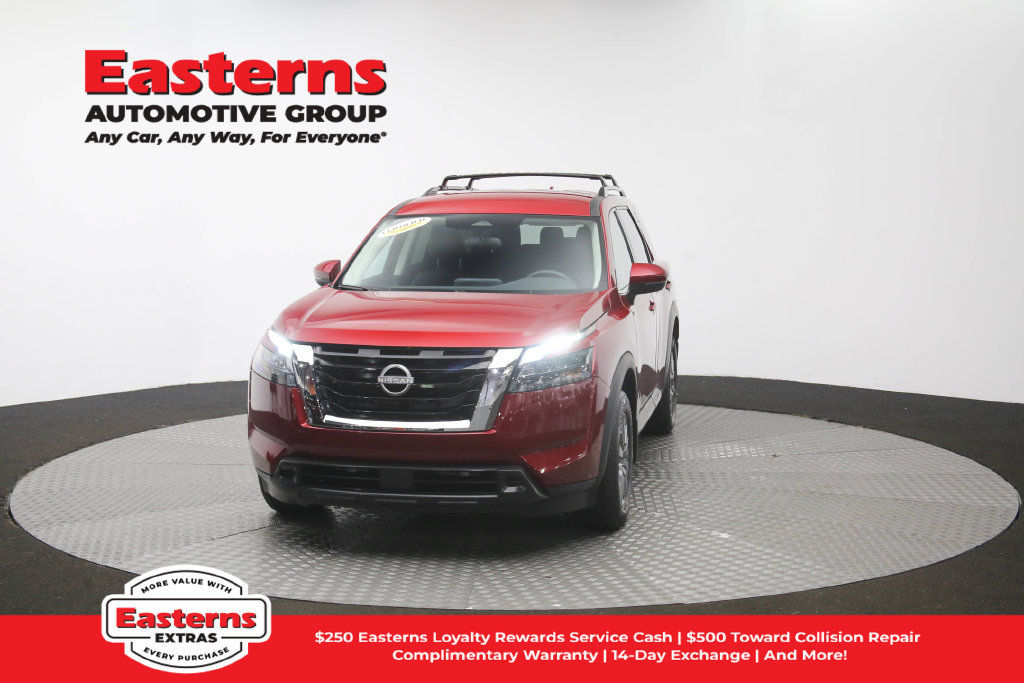 Used 2024 Nissan Pathfinder SV AWD/4WD image 56