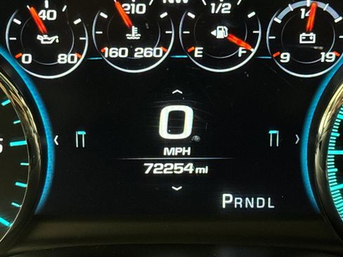 Used 2020 GMC Yukon SLT w/ Graphite Performance Edition image 39