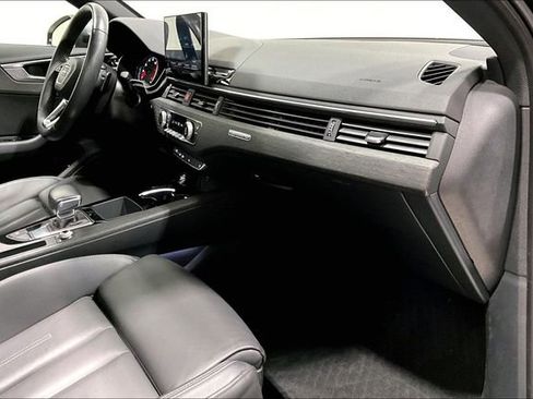 Used 2025 Audi A4 2.0T Premium AWD/4WD image 9