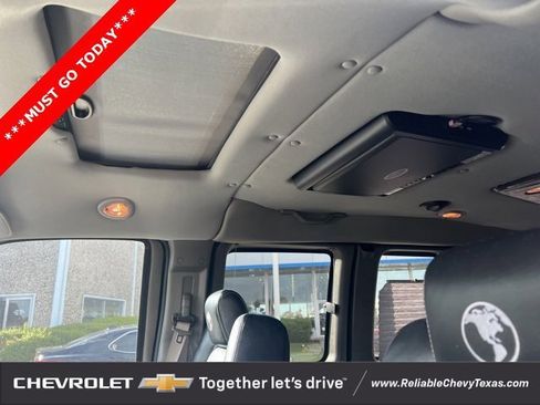 Used 2019 Chevrolet Express 2500 Work Van image 10