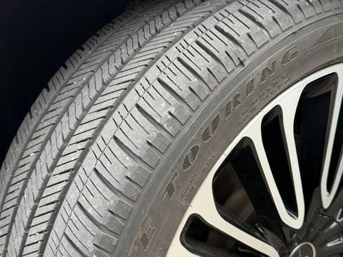 Used 2023 Lincoln Aviator Black Label w/ Dynamic Handling Package AWD/4WD image 13