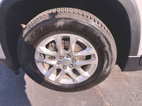 Used 2019 Chevrolet Traverse LT AWD/4WD image 31