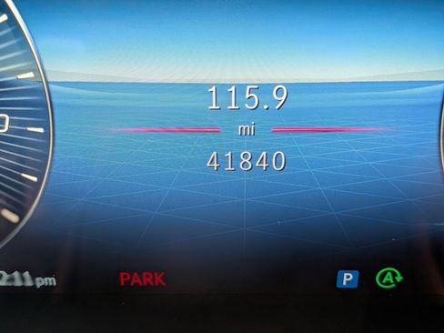 Used 2024 Mercedes-Benz GLE 350 4MATIC image 19