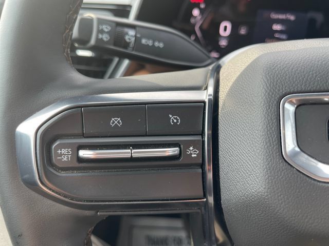 Used 2024 GMC Canyon AT4 w/ AT4 Premium Package AWD/4WD image 23