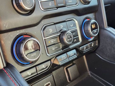 Used 2022 Chevrolet Tahoe RST w/ Luxury Package image 22