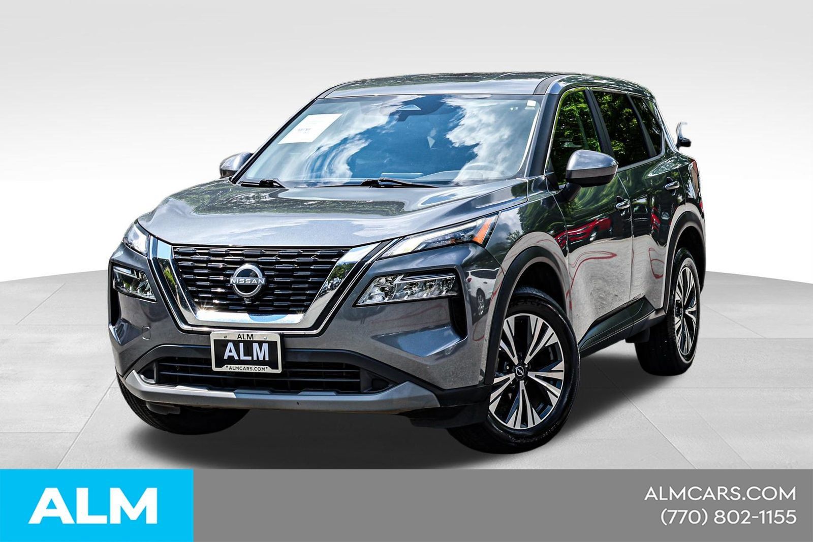 Used 2023 Nissan Rogue SV FWD image 1